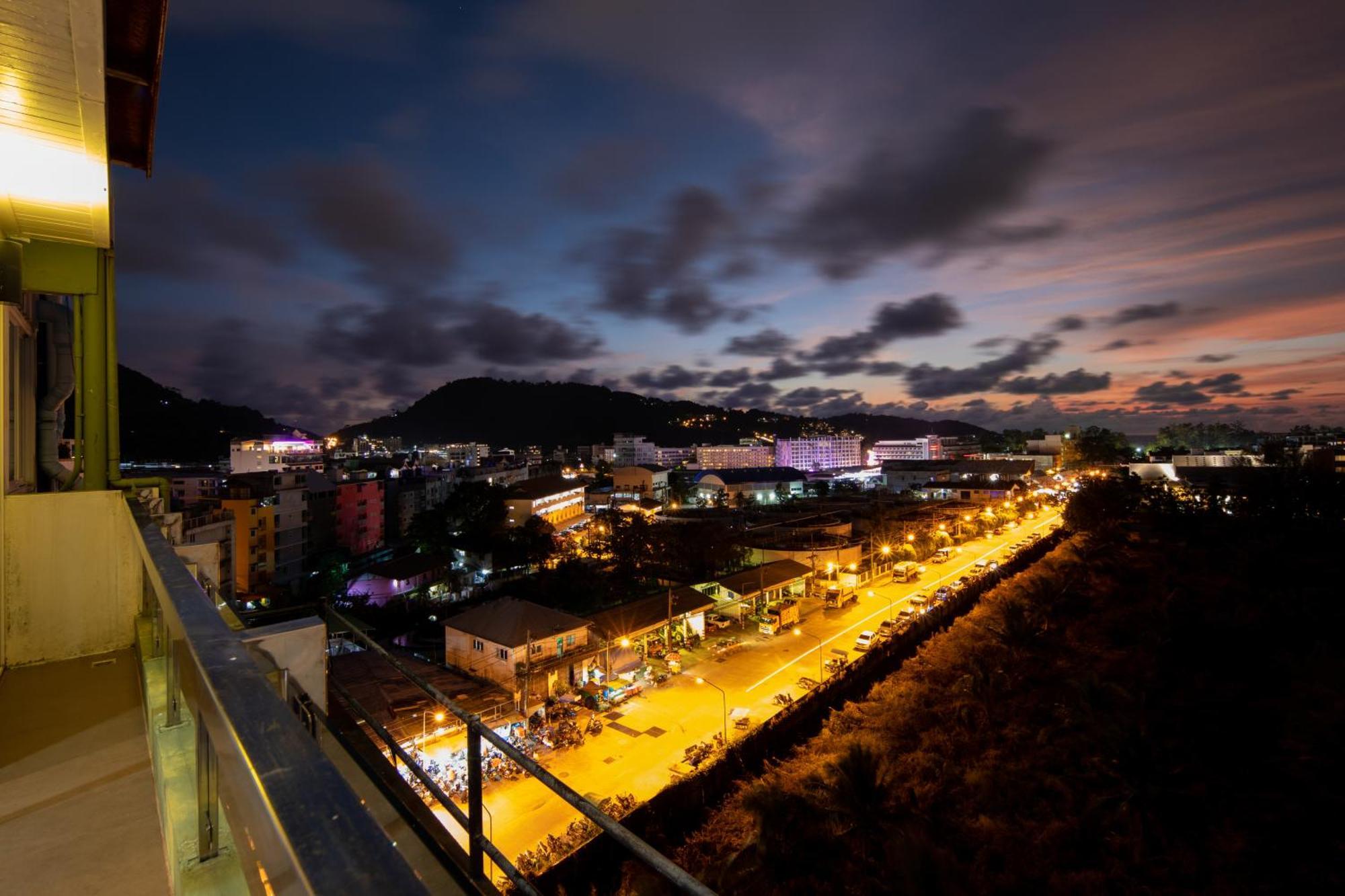 Patong Diamond Hotel Екстер'єр фото