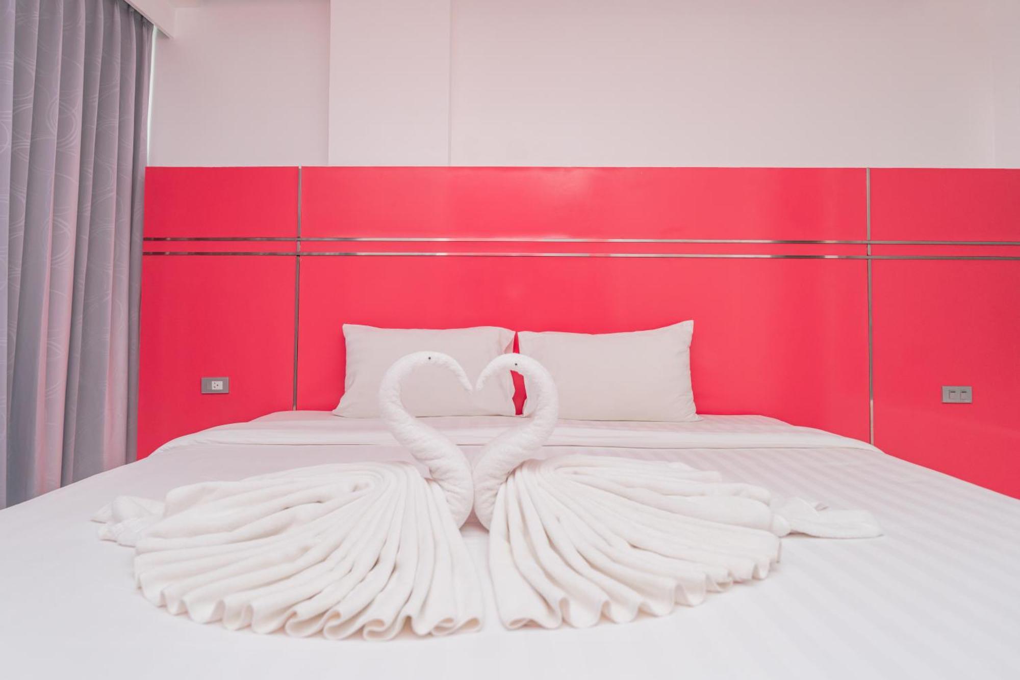 Patong Diamond Hotel Екстер'єр фото