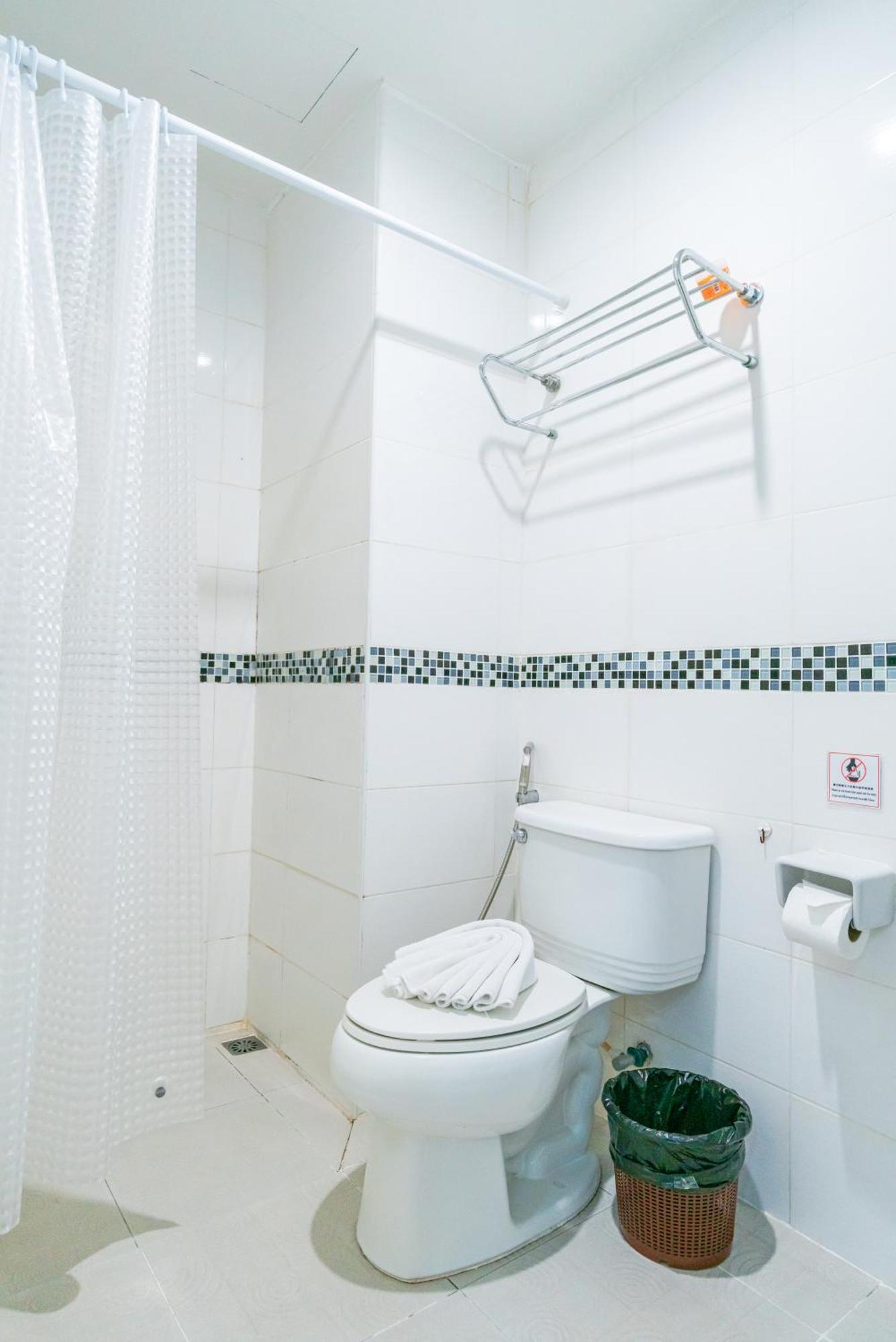 Patong Diamond Hotel Екстер'єр фото